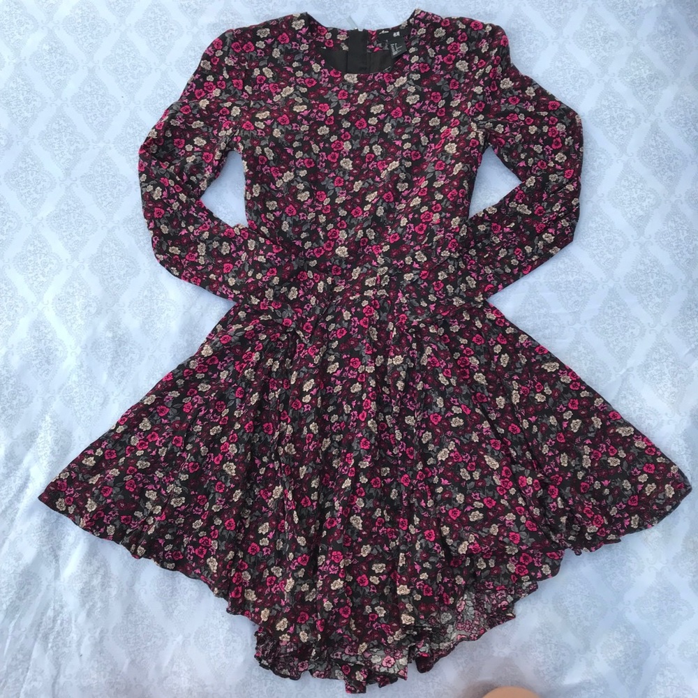 H&M long sleeve floral dress